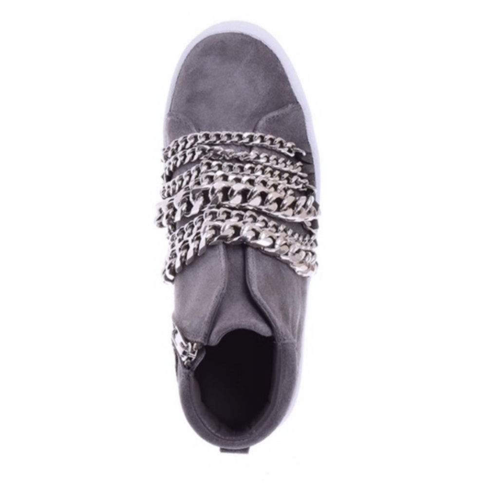 New Women’s Kendall + Kylie Gray Chain Link Suede Sneakers - Picture 4 of 13